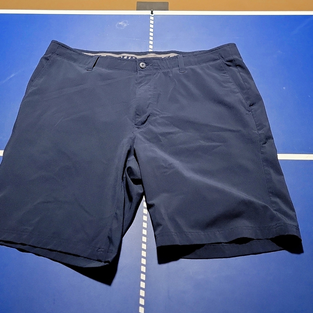 Golf shorts